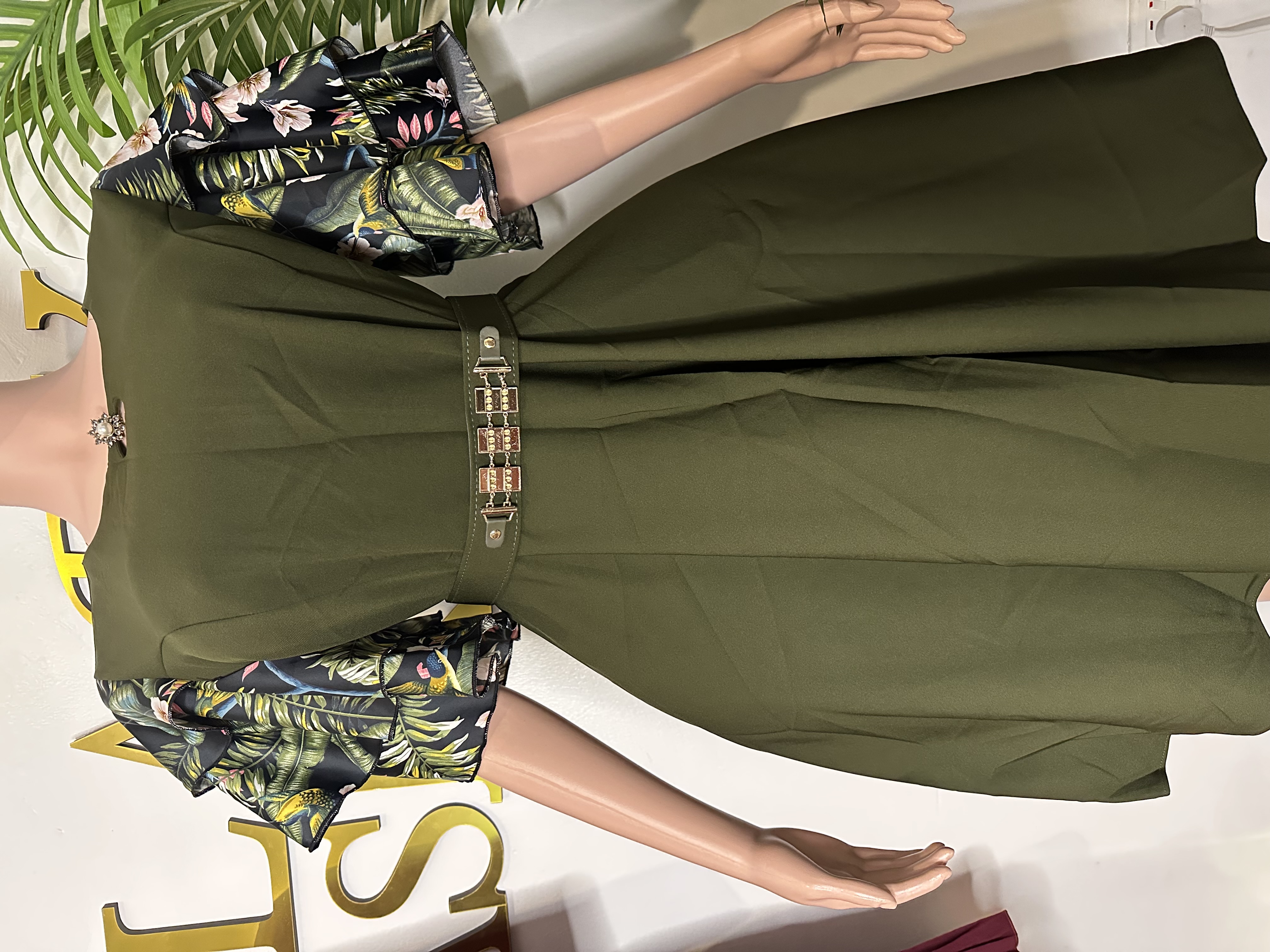 Belted office and everyday wear